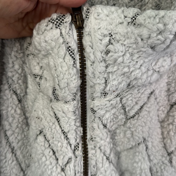 Jacket - Picture 4 of 6